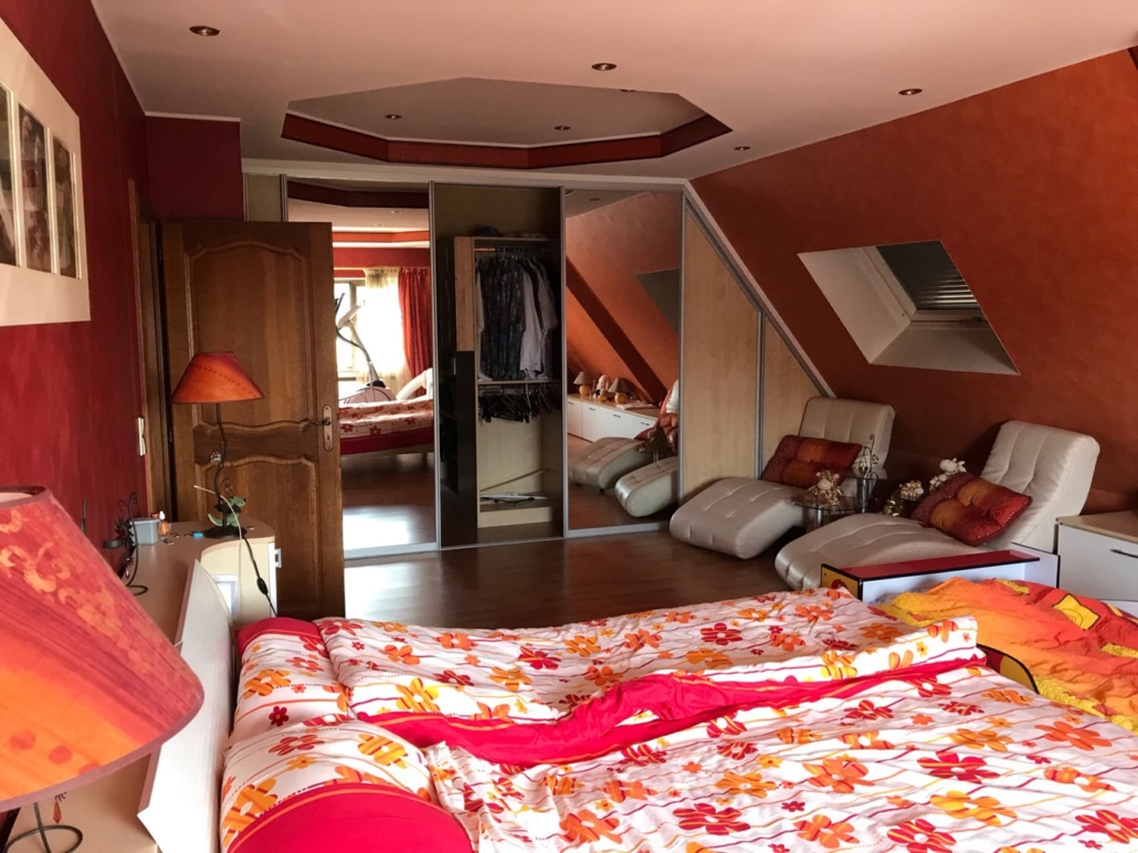 coplaning s.a. - schlafzimmer mit dachgeschräge modern